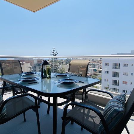 Silver Line 1-Bedroom Apartment In Larnaca Extérieur photo